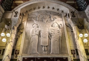 성 토마스 모어와 로체스터의 성 요한 피셔_photo by Lawrence OP_in the Chapel of the English Martyrs in Westminster Cathedral.jpg